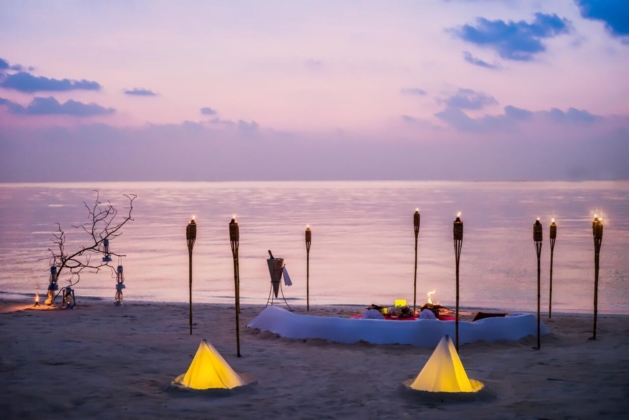 Private Beach Dining