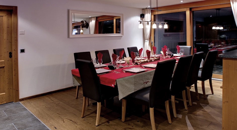 Dining at Chalet Gemini