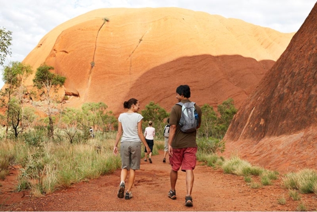 Uluru Base walk