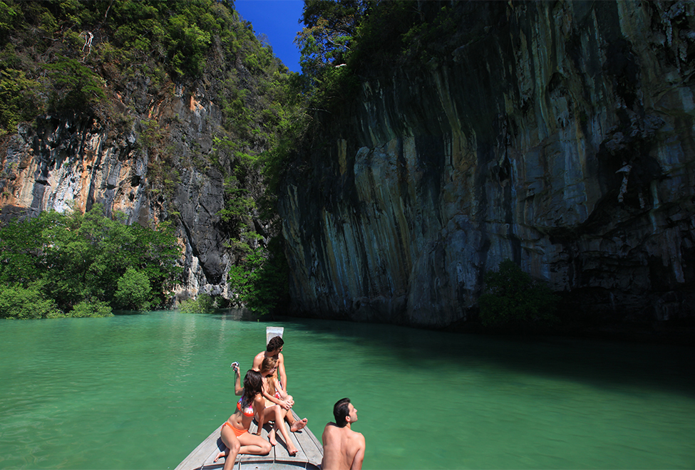 Longtail boat excursion